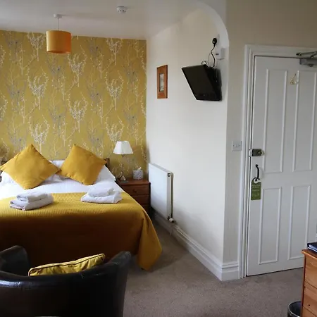 Eden Bed & Breakfast 4*